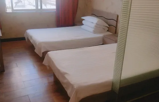 調兵山隆泰快捷賓館