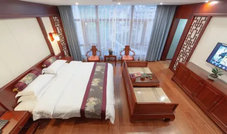 Zhangjiajie Yixiang Theme Hotel (High Speed Rail West Station Branch)