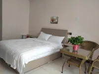 Maigeti Ruixiang Hotel - parking