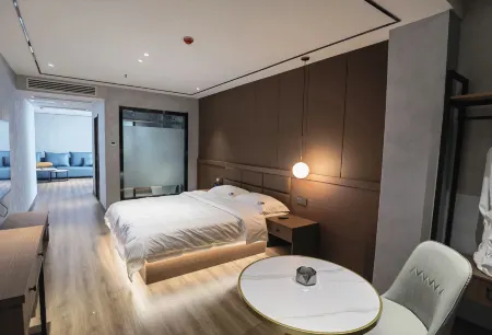 Fengyang Sijixiang Business Hotel