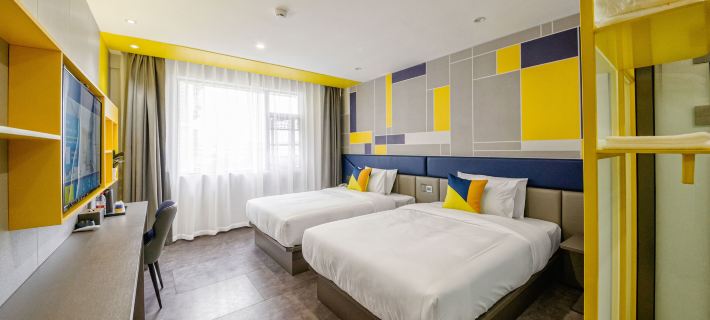 7Days Inn Hotel (Neijiang Longchang Zhongxin Passenger Station) Hotels in Longchang