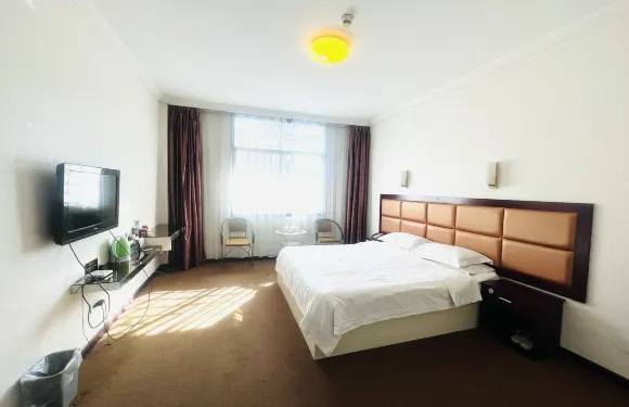 藍鳳凰商務酒店（劍河店）