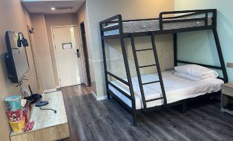 Lingbao Shijia Hotel (Huimeijia Supermarket)