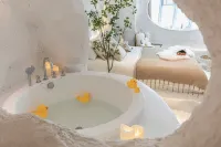 A Dream Homestay (Yichang Xingguang Tiandi)