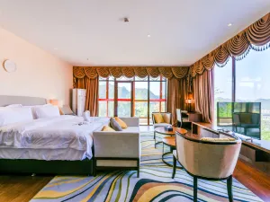 Maojian Boutique Holiday Hotel