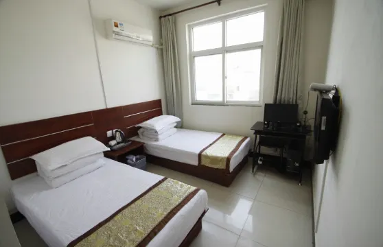 黃龍臨河招待所