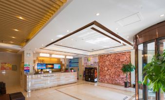 GreenTree Inn Express Hotel (Changli Guangyuan Life Plaza Fuyang Street East Section)