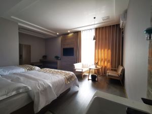 Huashan Lishang Meisu Hotel