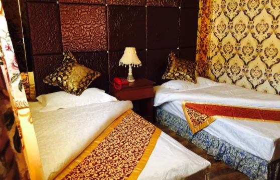 瑪沁崗堅平措賓館