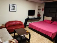 Xinhualong Business Hotel