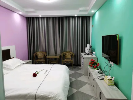 Jinghui Shuiyue Holiday Hotel Отели рядом с достопримечательностью «Danjiang Scenic Area»