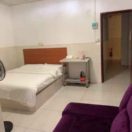 Zhonghe Hotel
