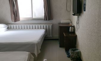 Lingyuan Longrun Express Hotel