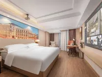 Vienna International Hotel Foshan  Qiandenghu Guicheng Subway Station Branch