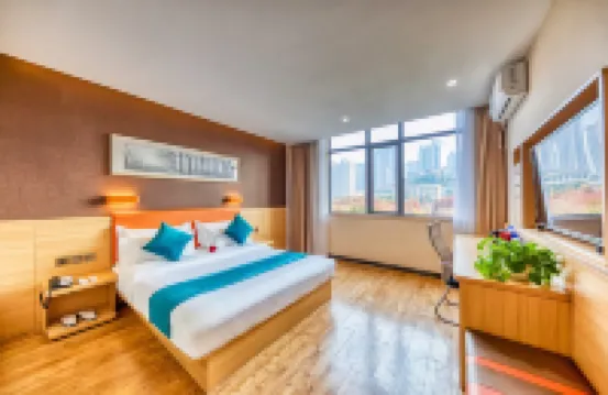 7 Days Premium (Yichang Wanda Plaza, Yunhe Park)