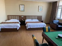 Qinggang Yixing Business Hotel - parcheggio