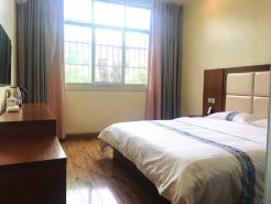 Yuntai Hotel