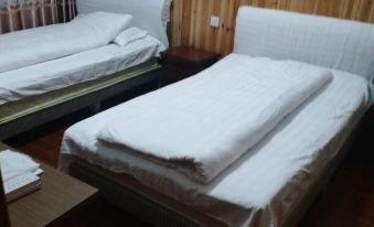 Jiangling Huafeng Inn