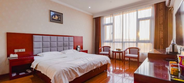 Holiday Inn Neixiang Shengshi Hotels in Neixiang