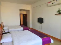 Danxia Mountain Hongfulou Hotel