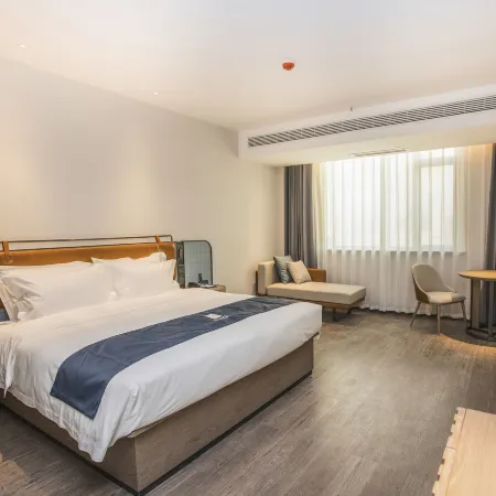 Echarm Hotel (Mengzhou Huanghe Avenue)