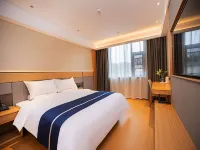 Starway Hotel (Zhoukou Huanghe Road) فنادق في جَوكَو