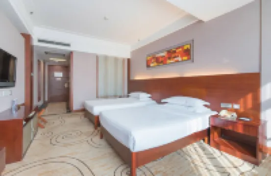 Golden Plaza International Hotel