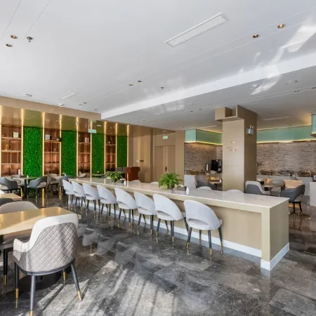 Lavande Hotel (Rizhao Port High Speed Railway Station Beijing Road)