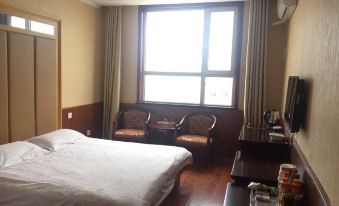Yucheng Hualianrunfa Business Hotel