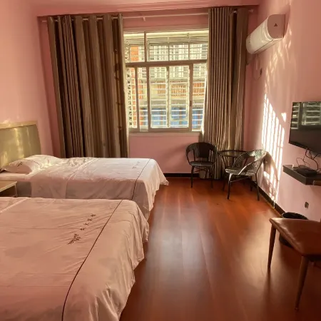 Ciliwen Hotel