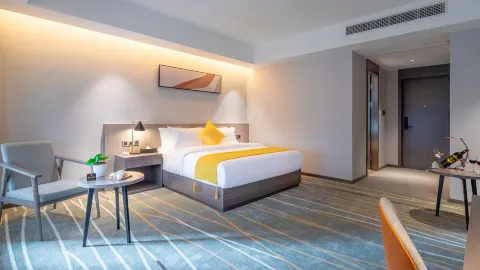 Bai'an Smart Hotel in Luzhou