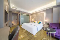 Renshou Tiansheng Holiday Hotel