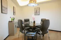 Yueyang County HM E-Sports Hotel