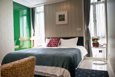 Nantong White-collar INN
