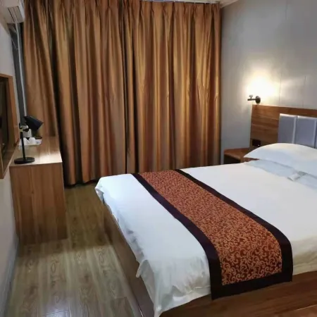 Home Inn Huaxuan Select Hotel (Huaxuan Select Hotel, Suchang West Road, Dongping County, Tai'an)