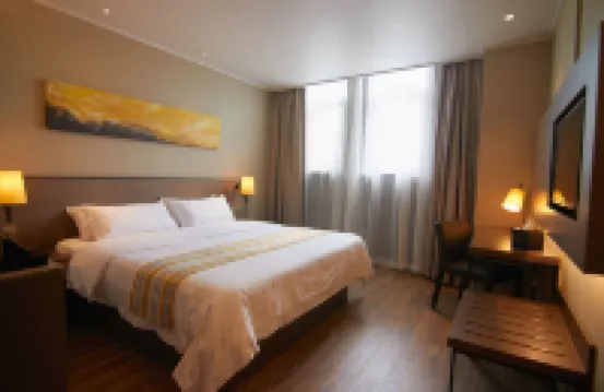 Homeinn Hotel (Guanyun Fuyuan Plaza Pedestrian Street)
