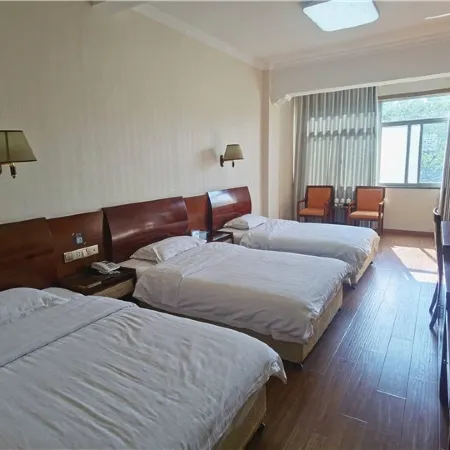 lujiang binghe hotel