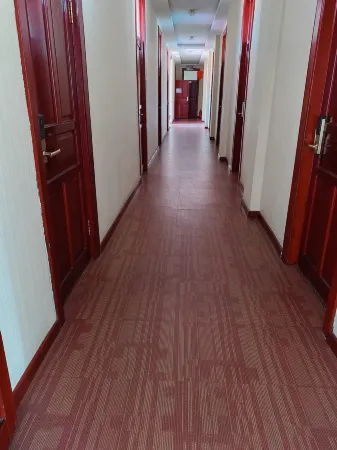 Tahe Jinshengyuan Fashion Hotel Отели в г. Тахэ