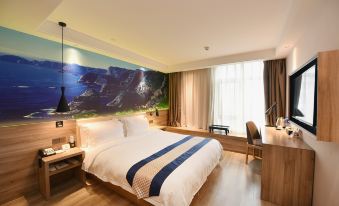 Super 8 (North Of Yihuan Mengcheng Road)