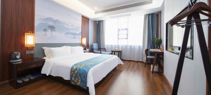 โรงแรมนานาชาติล่างซาน คุนยี่ โรงแรมในซินหนิง