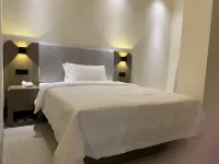 Yalan Business Travel Hotel