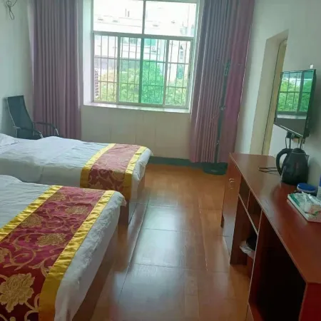 Lancang Ping'an Hotel