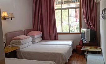 Pingjiang Hongxuan Small Hotel