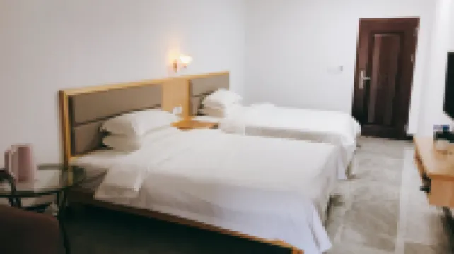 Qinyuan Linshui Wenquan Resort Homestay