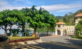 Century Seaview Resort