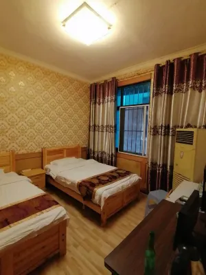 Xifeng Xinye Inn