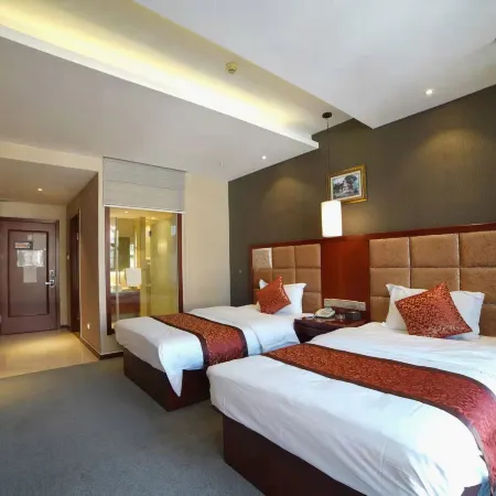 Changbai Mountain Woersi Hotel (Changbai Mountain West Scenic Area Ticket Office)