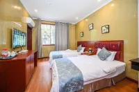 Along Business Hotel (Linshui Xing'an Lane)