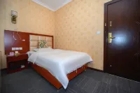 Rongqi Hotel - balcony