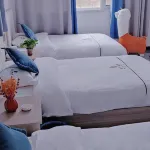 Huakai Homestay, Weishandao Town